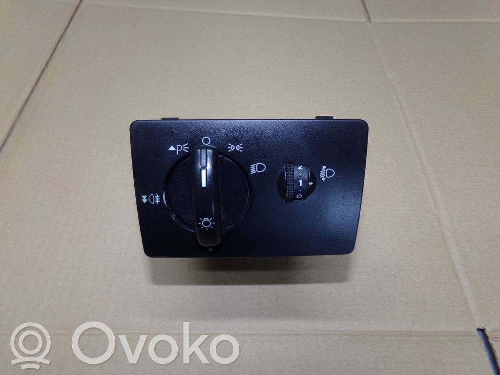 Ford Focus C-MAX Interruttore luci 