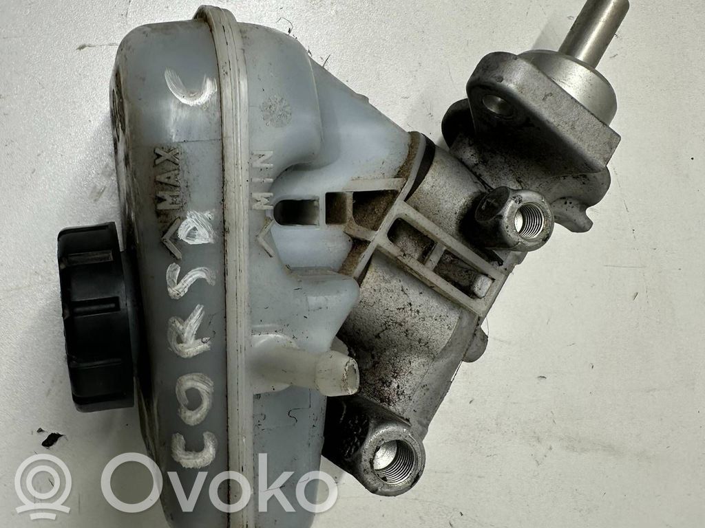 Opel Corsa C Pääjarrusylinteri 