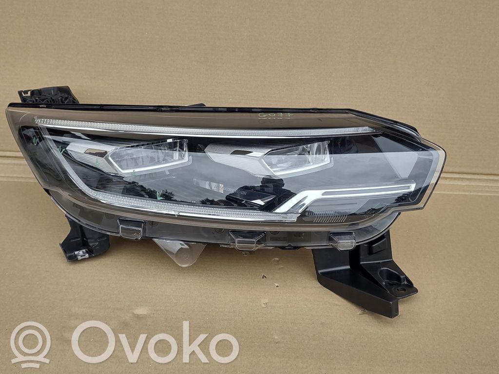 Renault Espace V (RFC) Far 