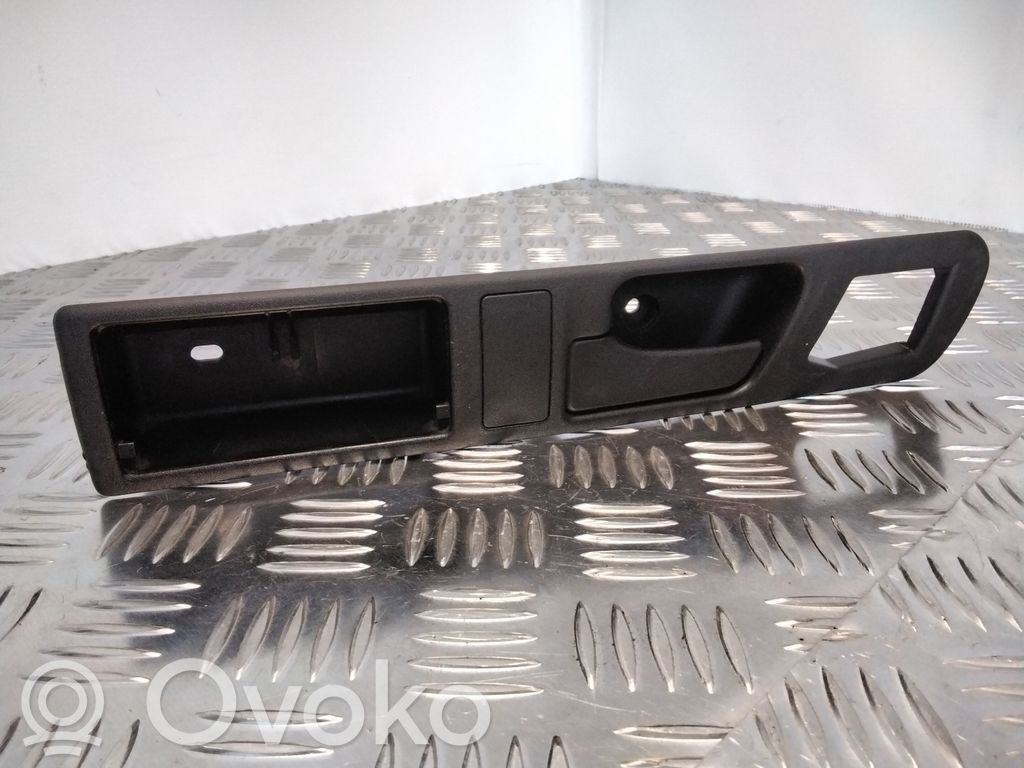 Loading door interior handle