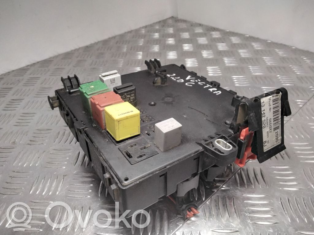 Opel Vectra C Modul siguranțe 