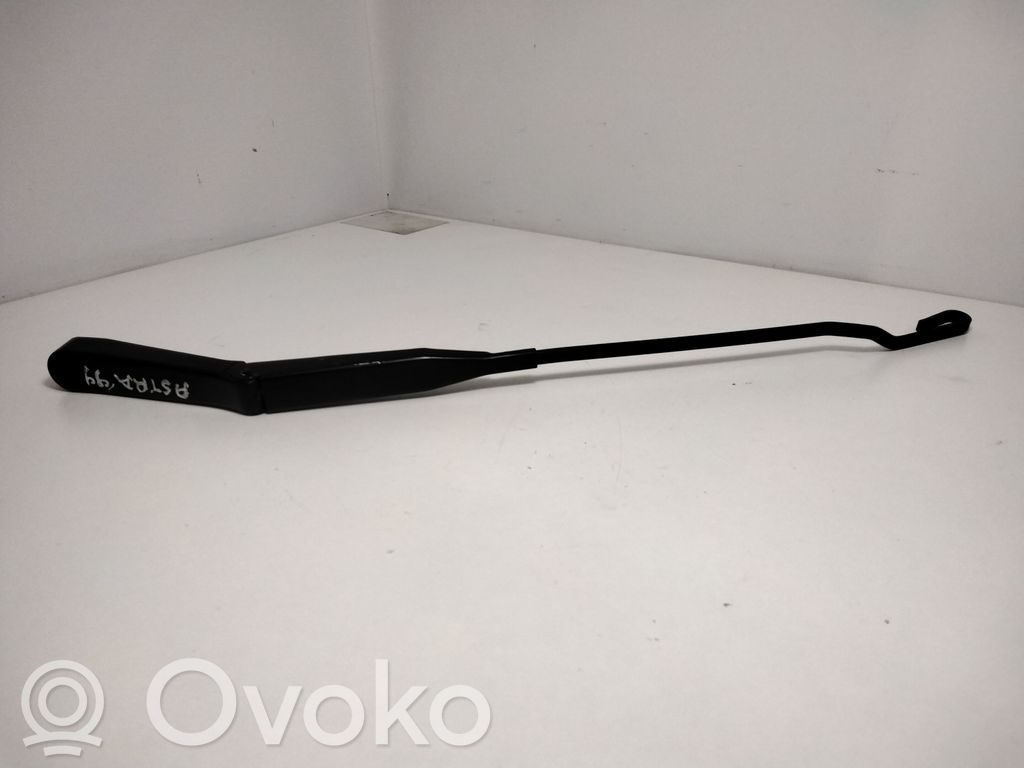 Opel Astra G Front wiper blade arm 