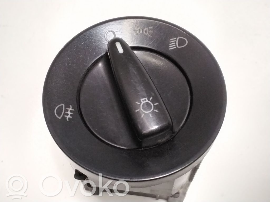 Light switch   3B0941531B