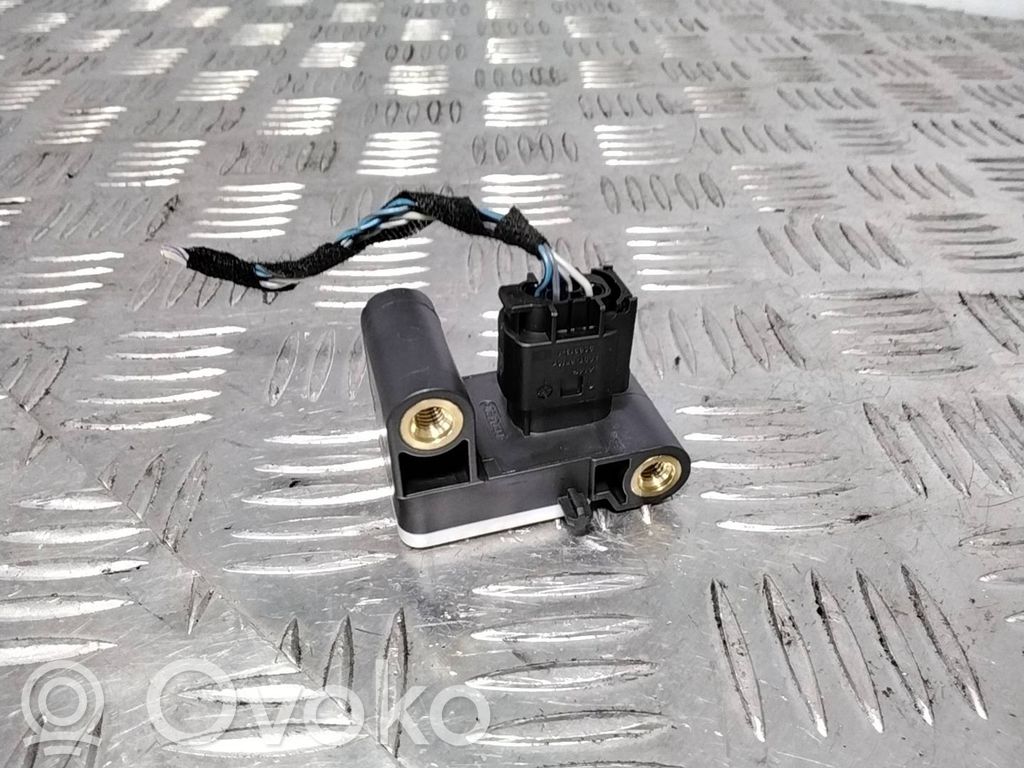 Sensor impacto/accidente para activar Airbag   6911003,502328,0285003900