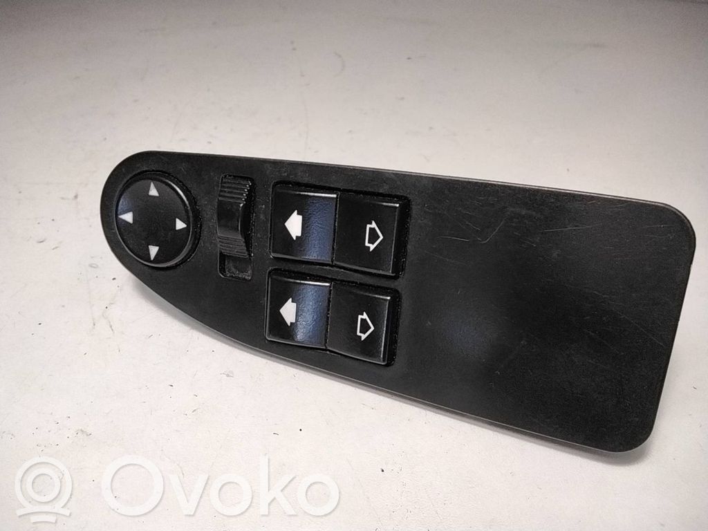 BMW 5 E39 Electric window control switch 