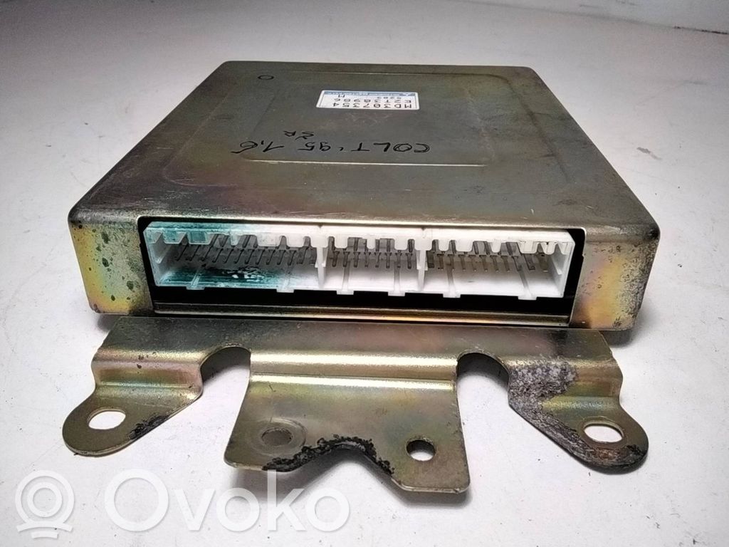 Mitsubishi Colt Engine control unit/module 