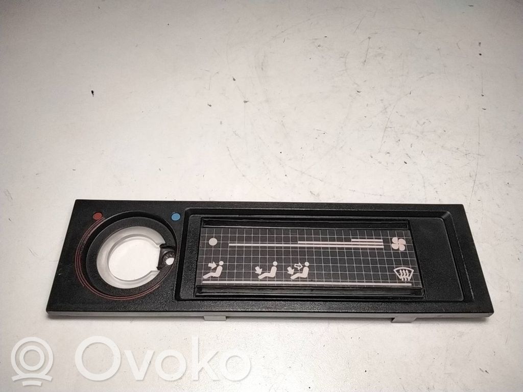 Audi 100 200 5000 C3 Console centrale, commande chauffage/clim 