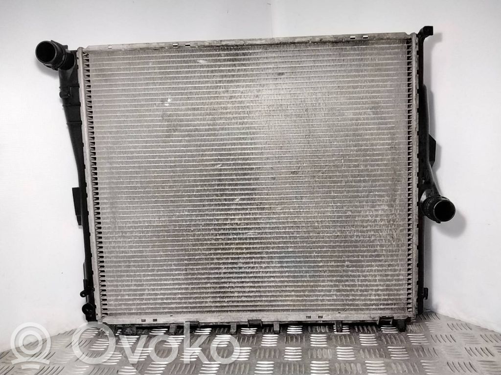 BMW X3 E83 Coolant radiator 