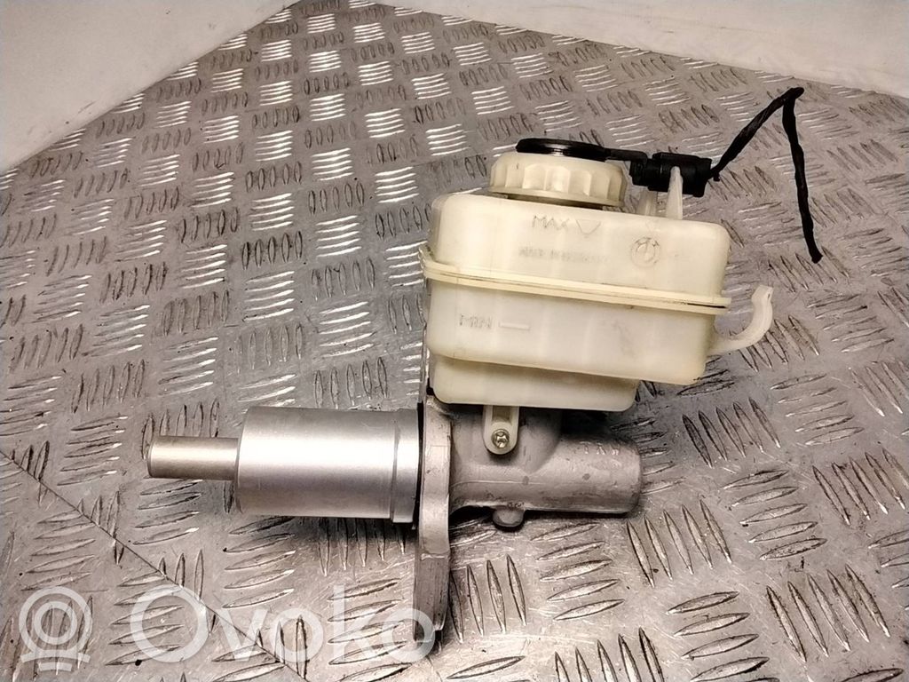 BMW 5 E60 E61 Cilindro del sistema frenante 