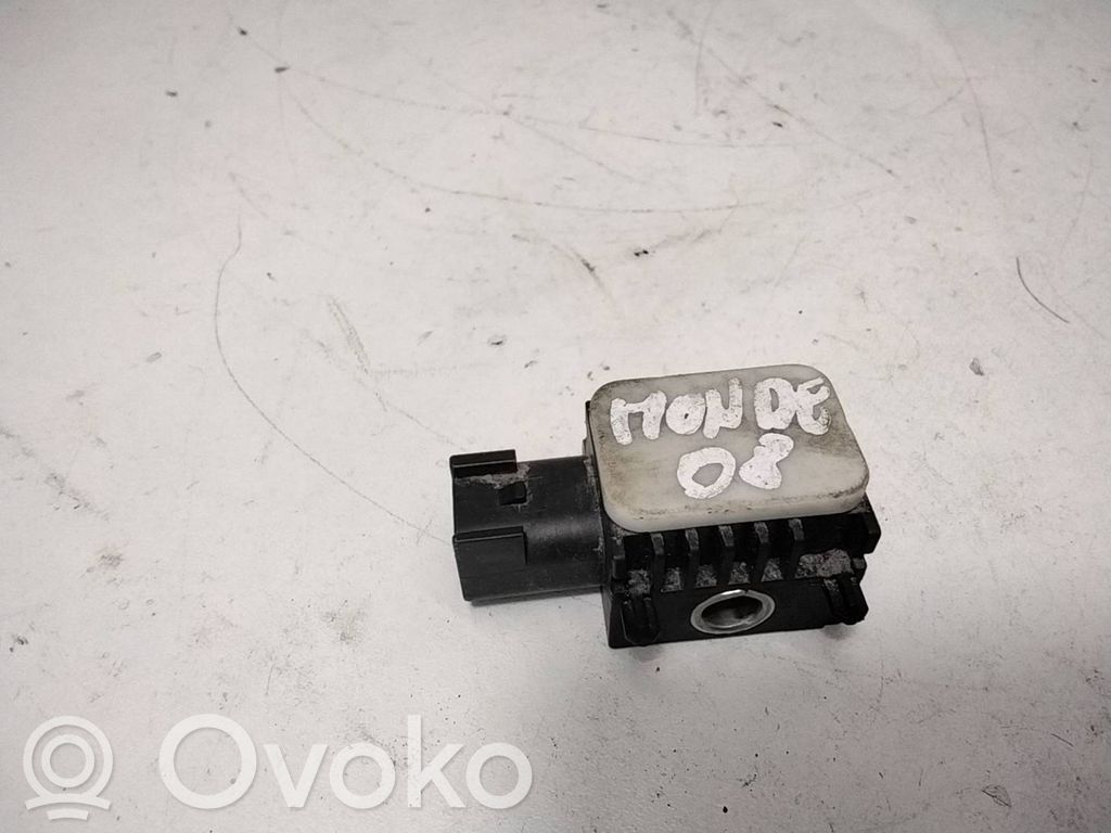 Ford Mondeo MK IV Oro pagalvių smūgio daviklis 