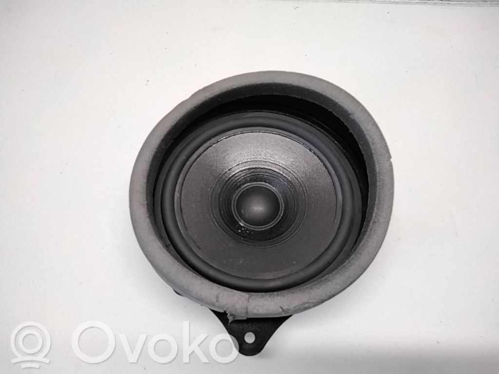 BMW X5 E53 Rear door speaker 