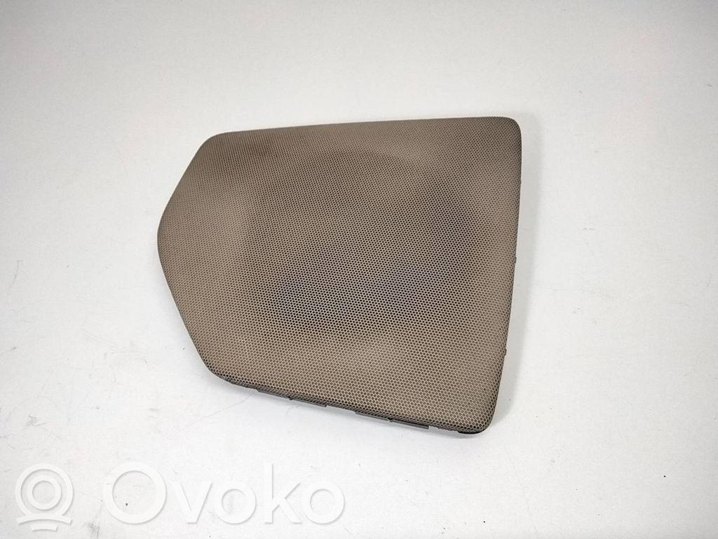 Volvo V70 Grilles/couvercle de haut-parleur latéral 