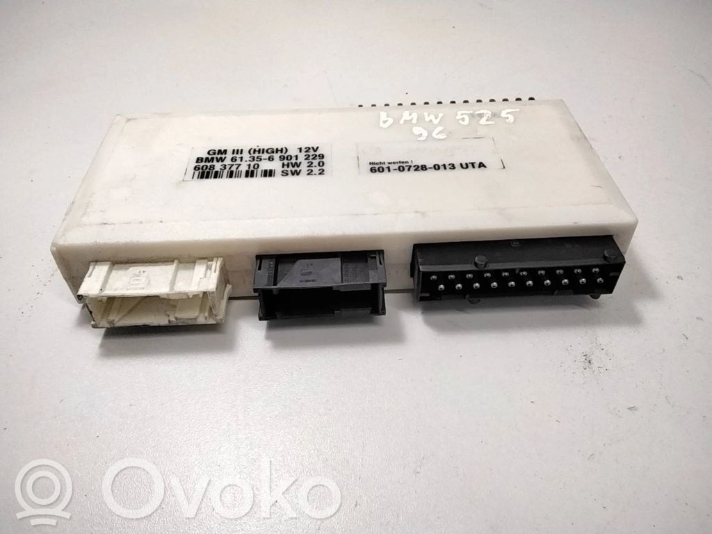 BMW 5 E39 Komforta modulis 