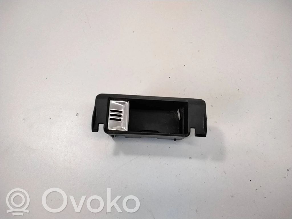 Audi A6 S6 C6 4F Aschenbecher Tür hinten 