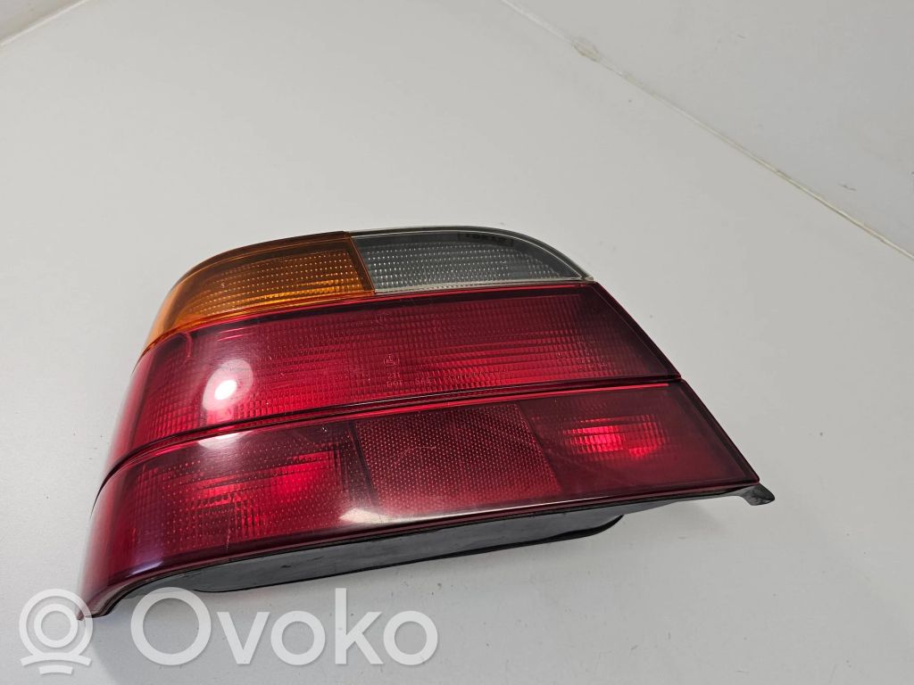 BMW 7 E38 Tail light bulb cover holder 