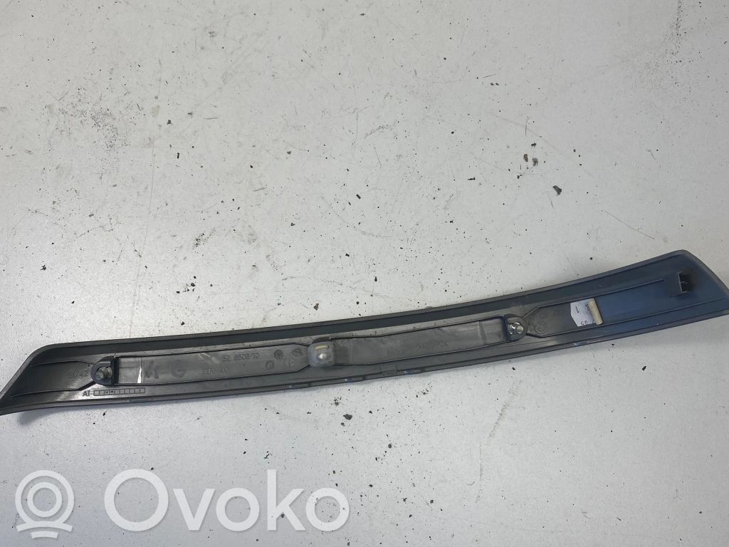 BMW 3 E90 E91 Cita veida salona detaļa 
