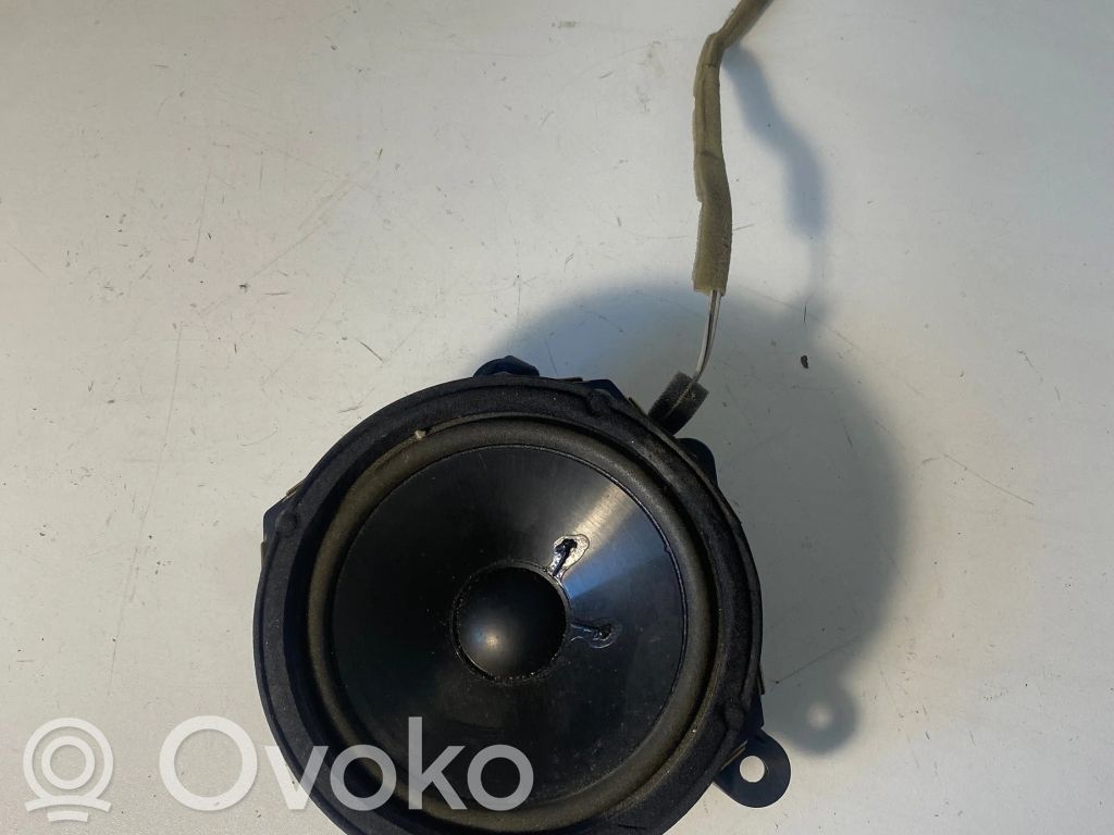 Saab 9-3 Ver2 Front door speaker 