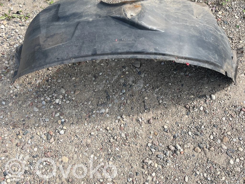 Land Rover Freelander 2 - LR2 Front wheel arch liner splash guards 