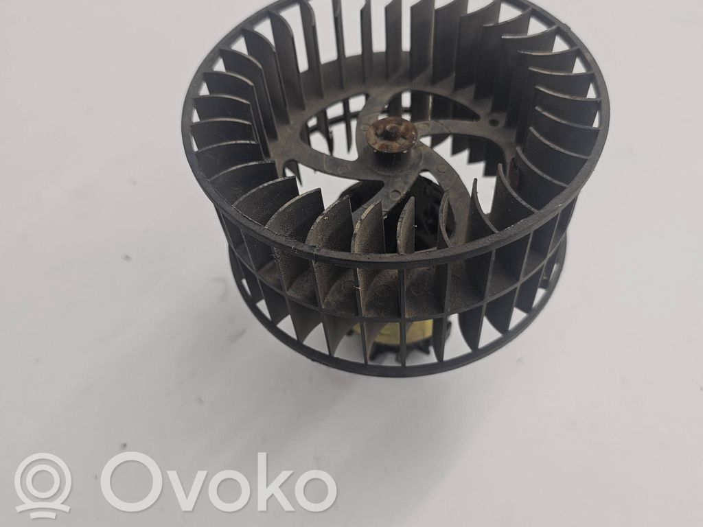 Mazā radiatora ventilators   PL1712V,1291,848212B