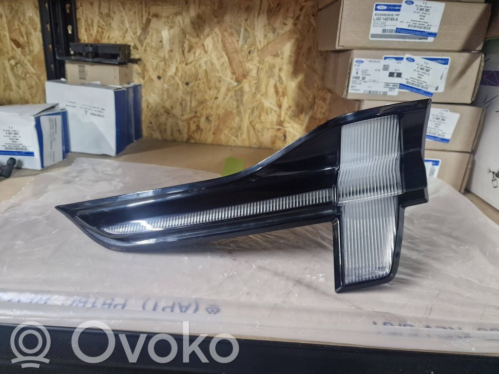 Ford Mach-E I Lampă spate în caroserie 