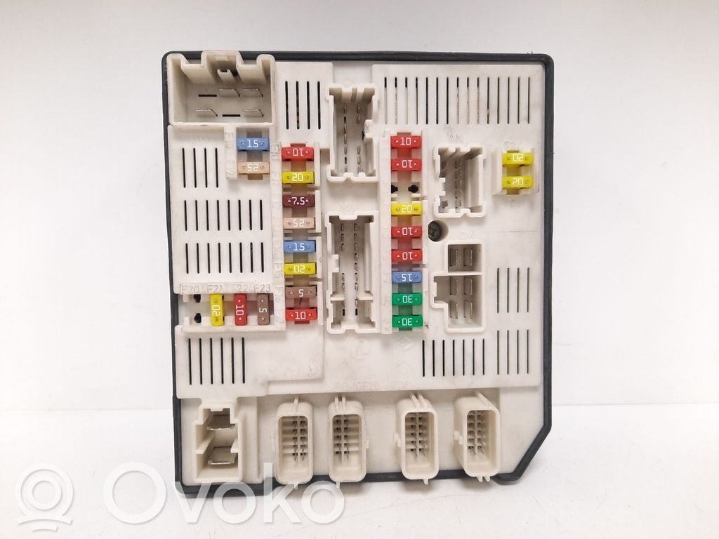 Renault Megane III BSM Control unit 