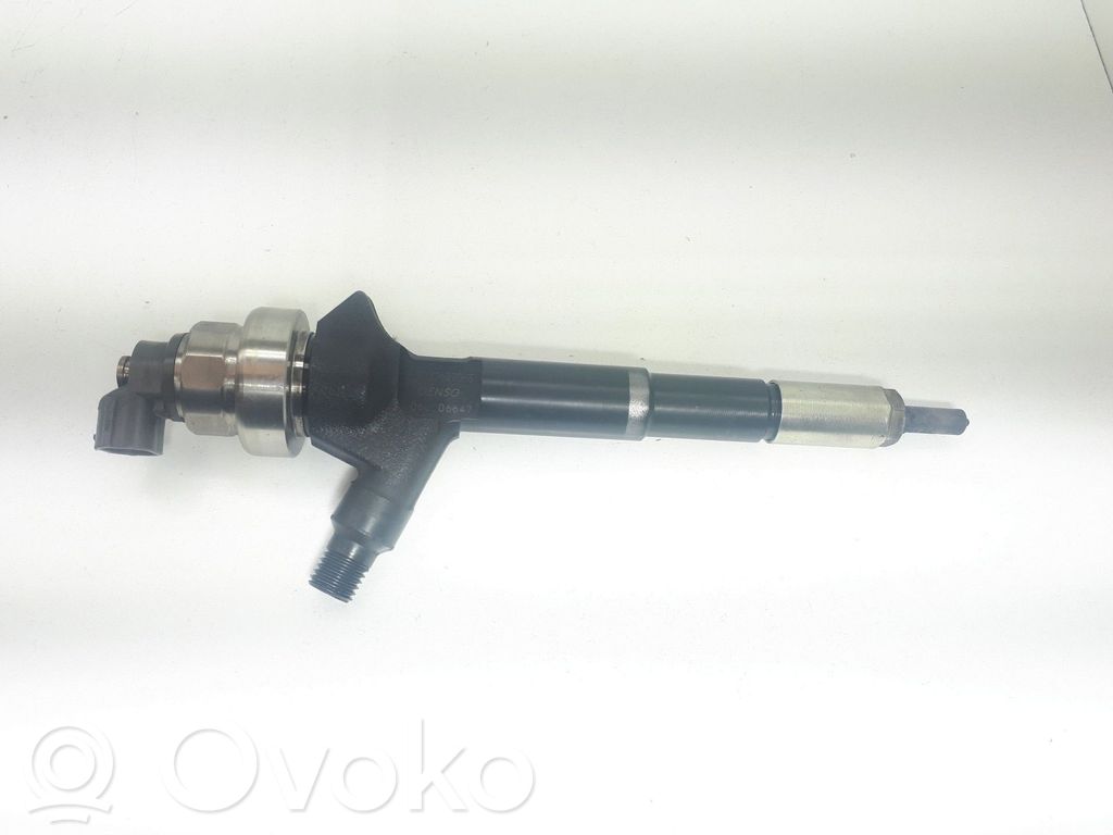 Inyector de combustible