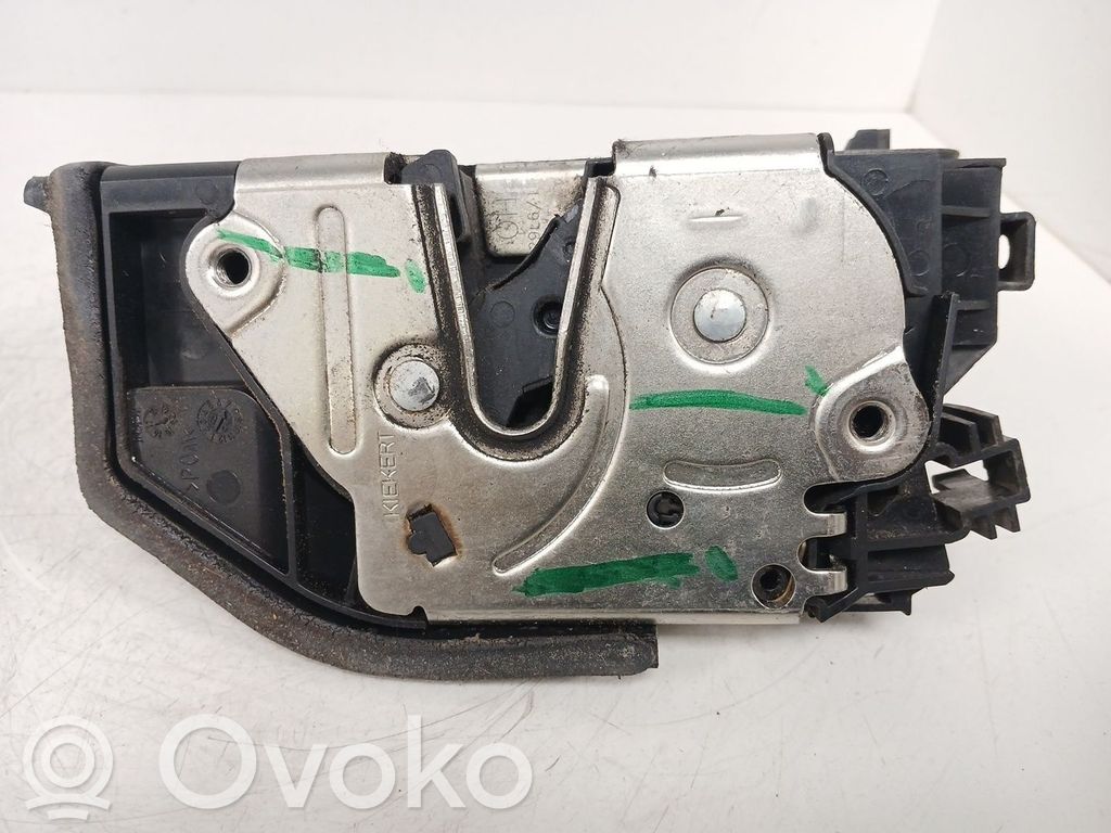 Etuoven lukko   7167077