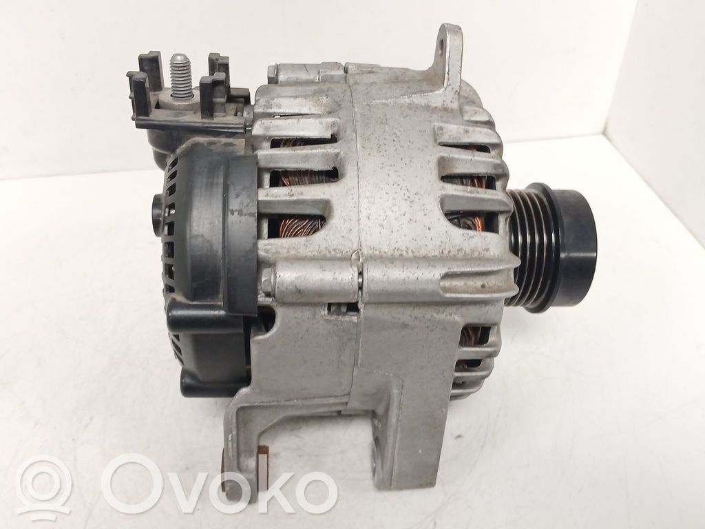 Opel Astra K Ģenerators 