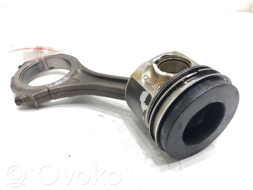 Audi A8 S8 D3 4E Piston with connecting rod 
