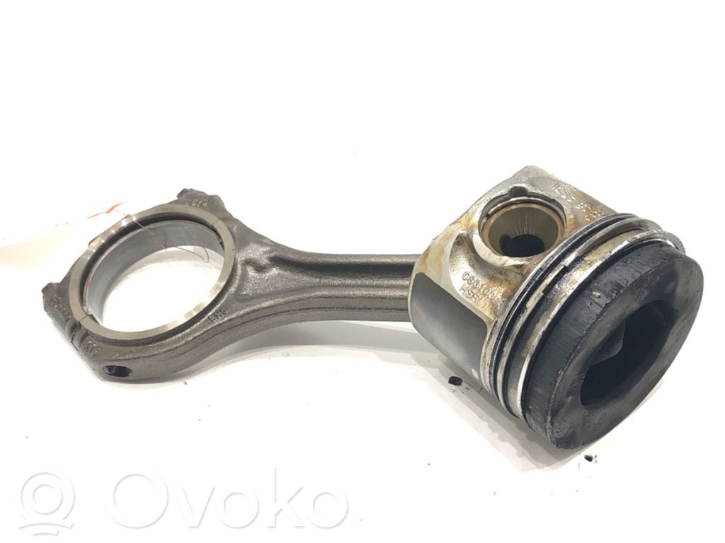 Audi A8 S8 D3 4E Piston with connecting rod 