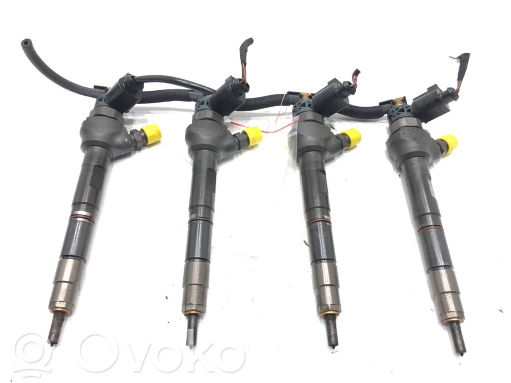 Juego de inyectores de combustible
