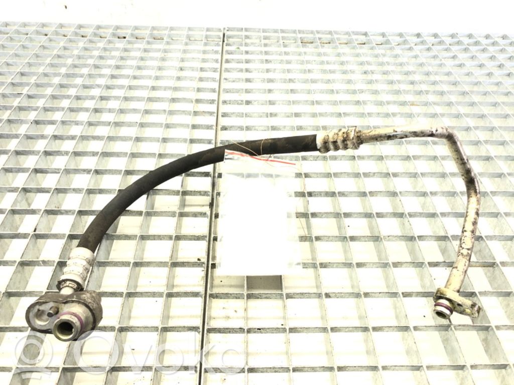 Skoda Octavia Mk3 (5E) Air conditioning (A/C) pipe/hose 