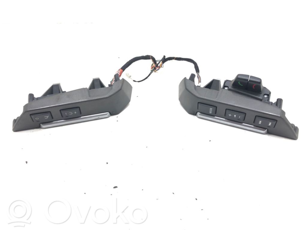 Land Rover Freelander 2 - LR2 Przełącznik / Przycisk kierownicy