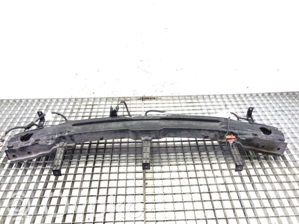 Hyundai i30 Travesaño de apoyo del amortiguador trasero 