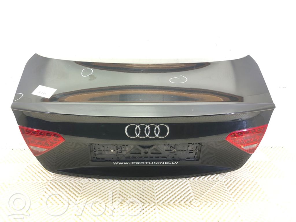 Tailgate/trunk/boot lid