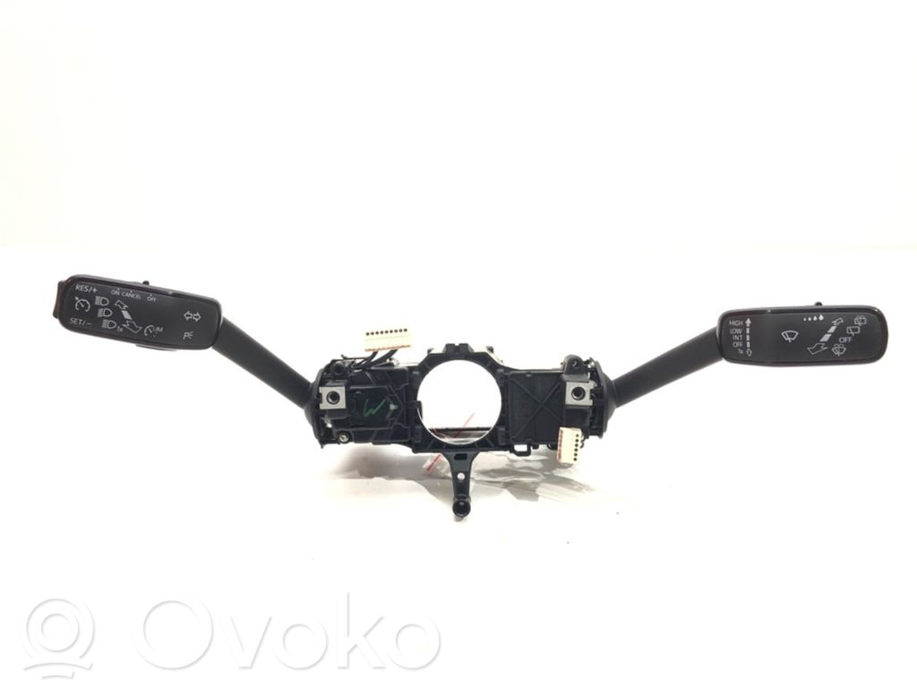 Skoda Octavia Mk3 (5E) Interruptor/palanca de limpiador de luz de giro 