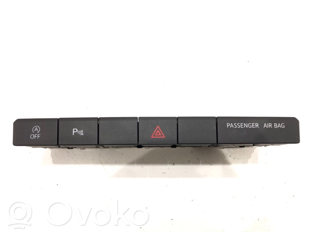 Volkswagen T-Cross Botón interruptor de luz de peligro