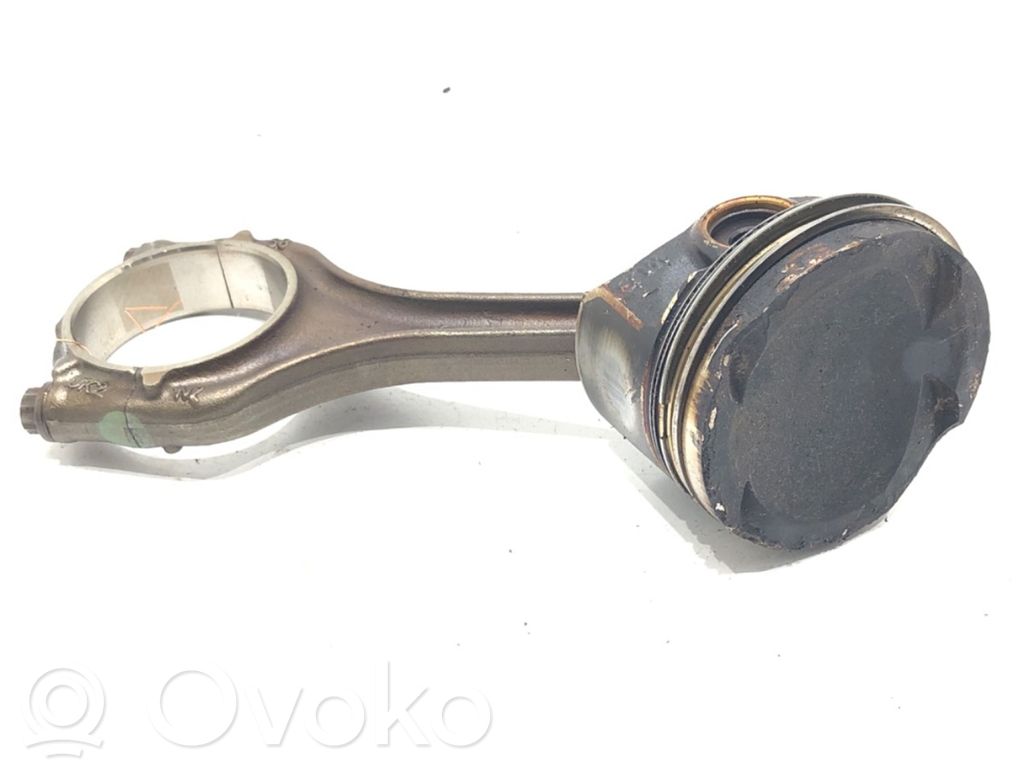 Pistón con biela   04EAM