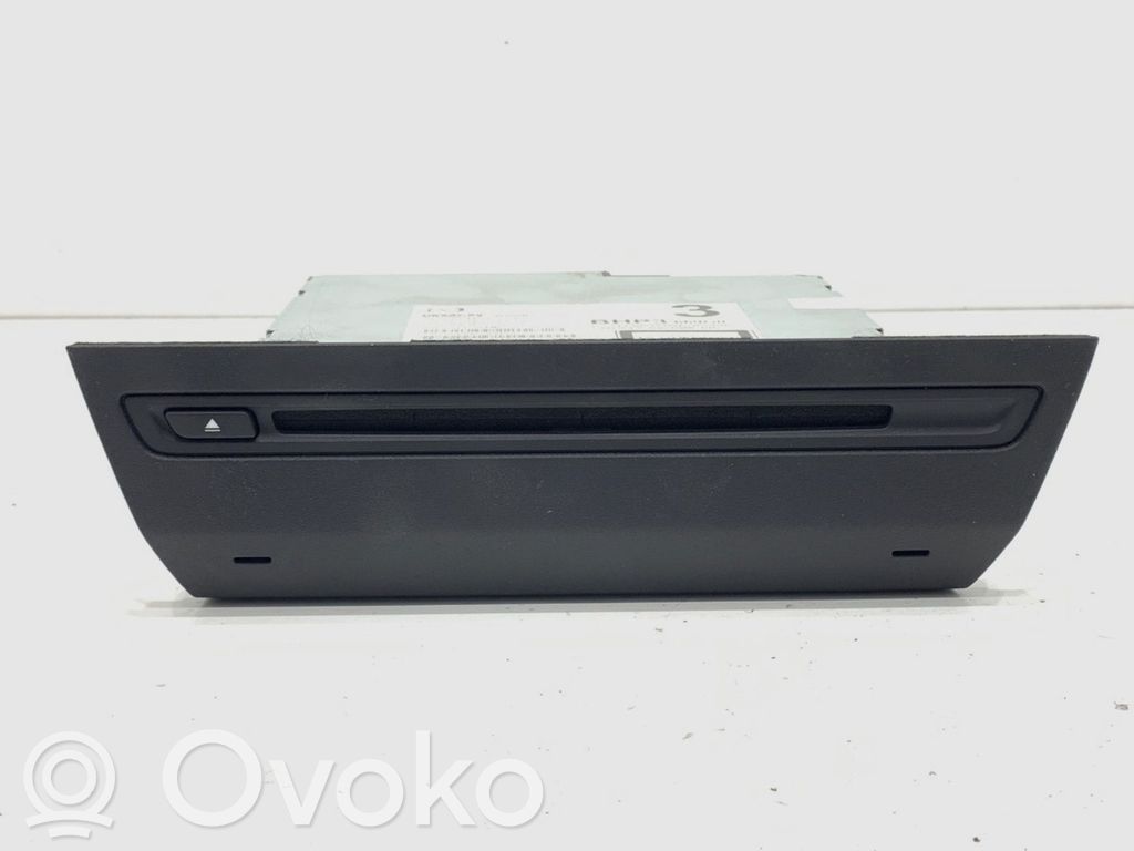 Mazda 3 II Radio/CD/DVD/GPS head unit 