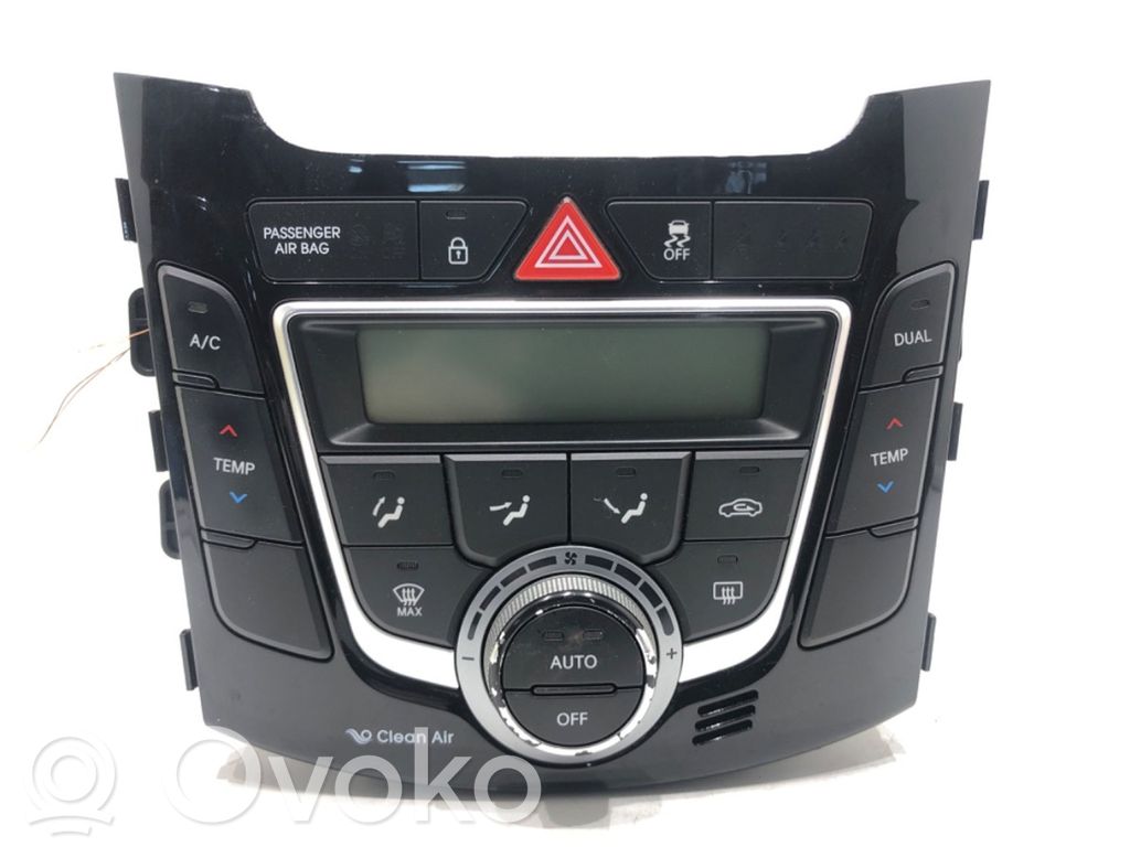 Hyundai i30 Interior fan control switch 