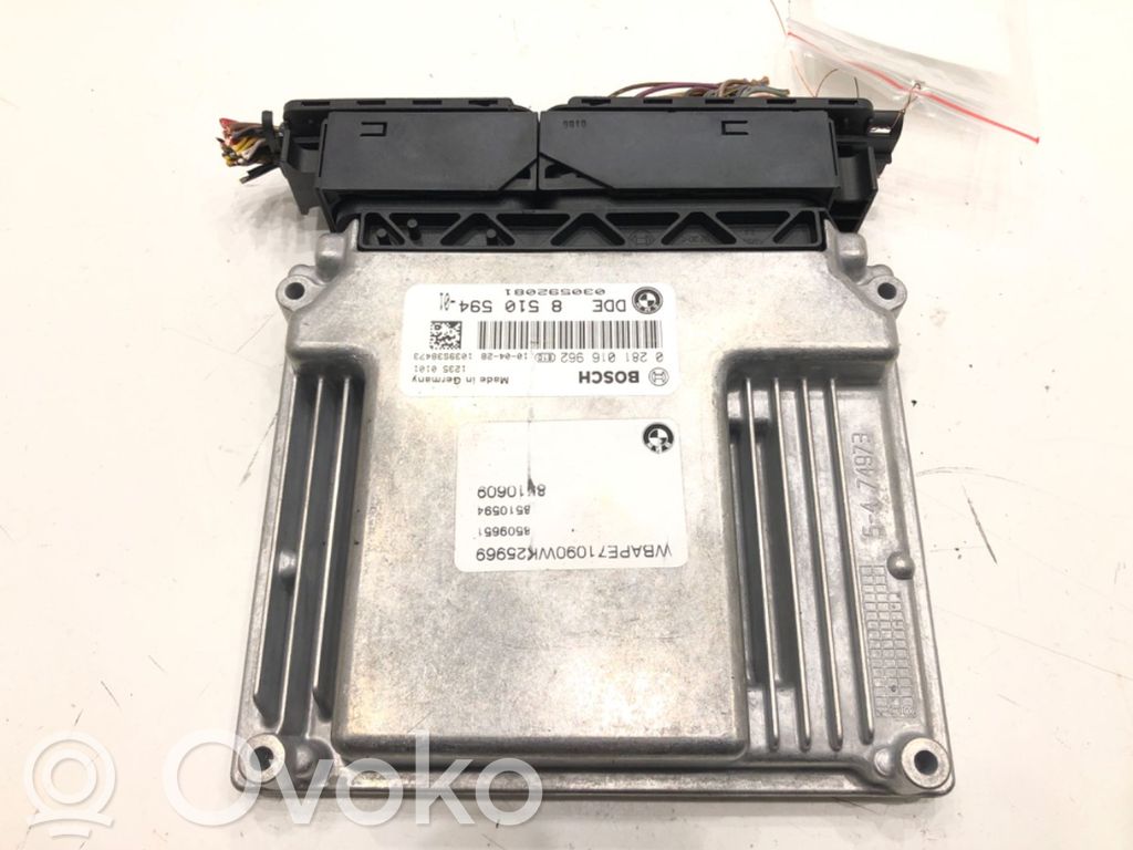 BMW X3 E83 Motora vadības bloka ECU 