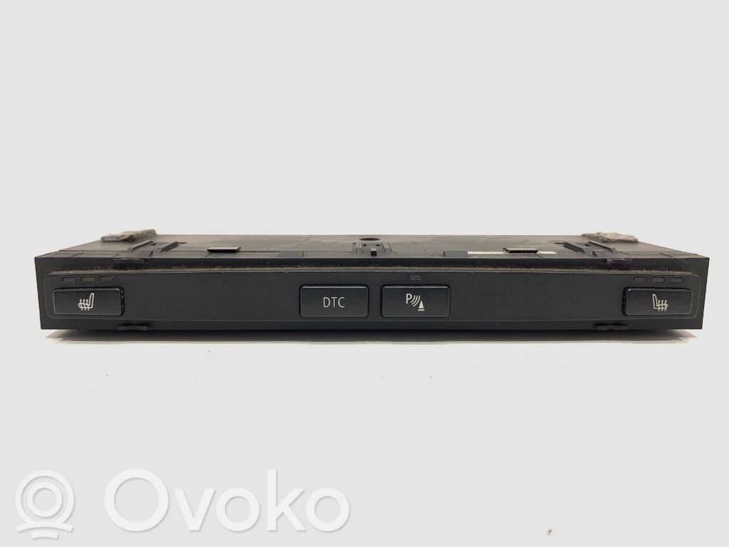 BMW 5 E60 E61 Seat heating switch 