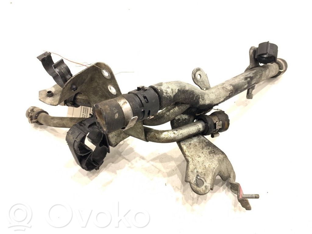 Engine coolant pipe/hose