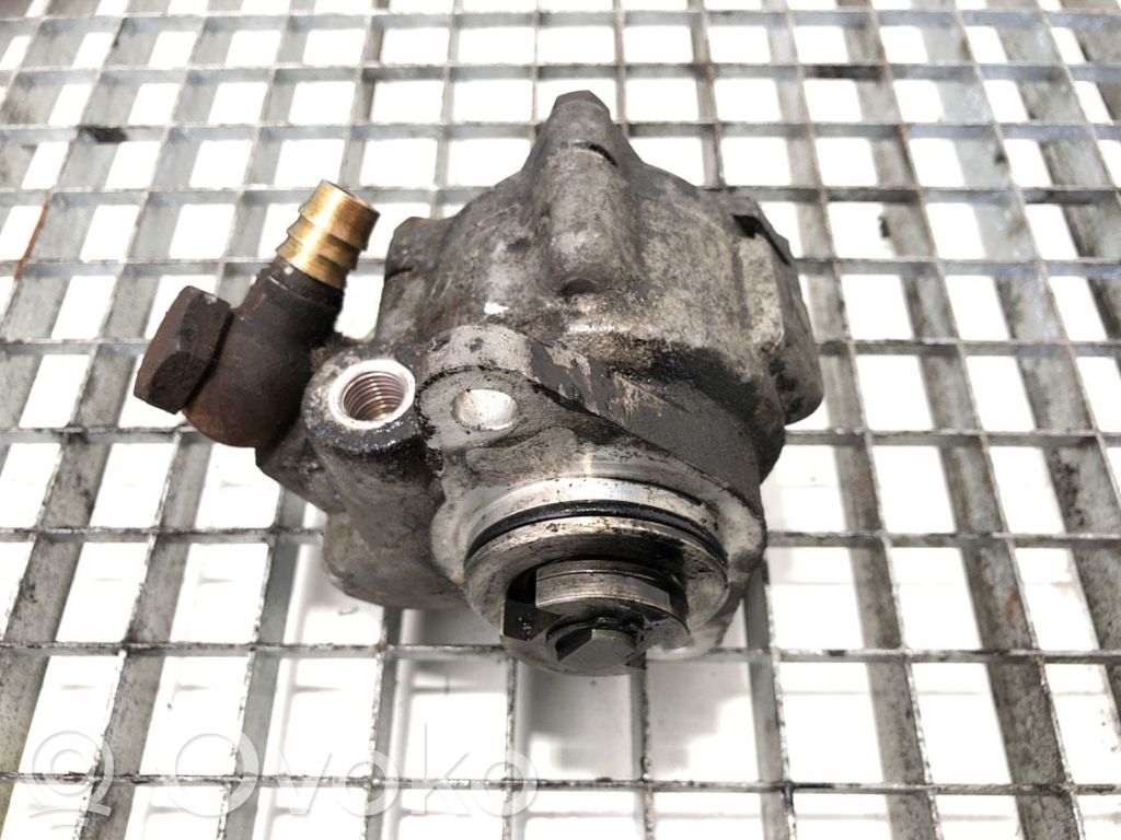 Iveco Daily 3rd gen Power steering pump 