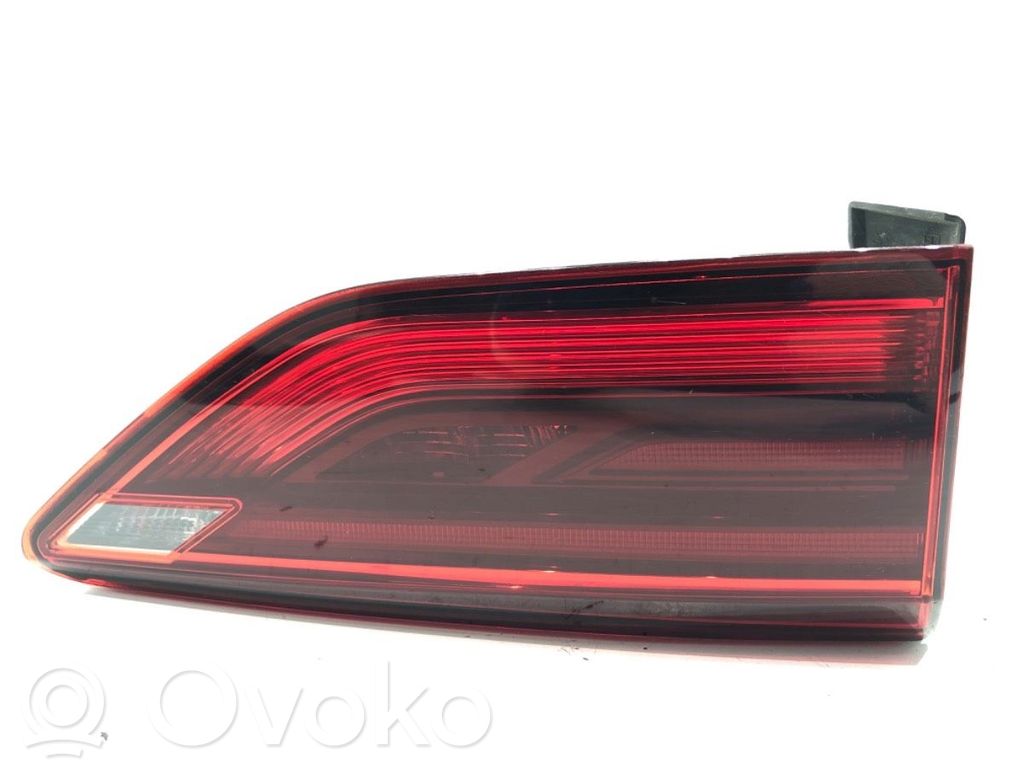 Volkswagen Golf VIII Takavalot 