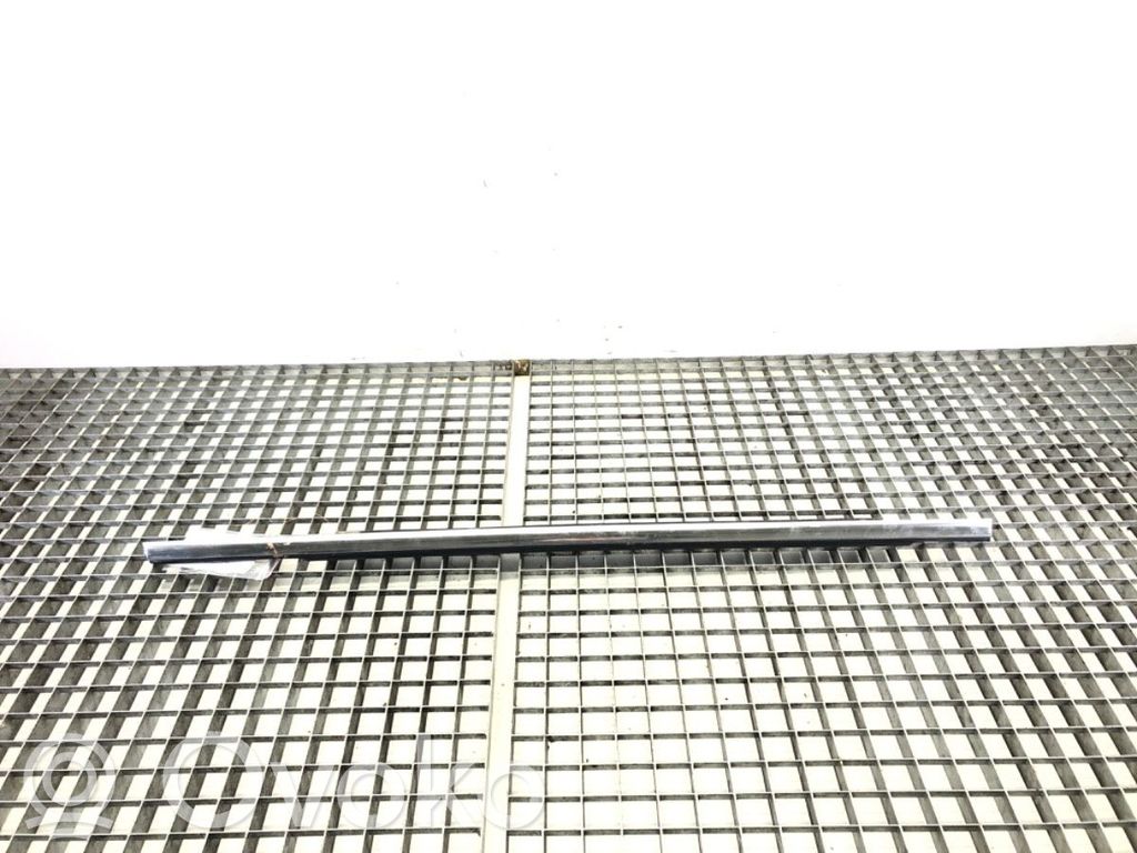 Audi A8 S8 D4 4H Rivestimento modanatura del vetro della portiera di carico 
