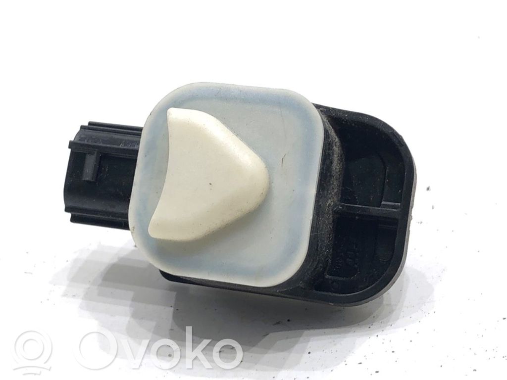 Airbagsensor Crashsensor Drucksensor   8983A02021
