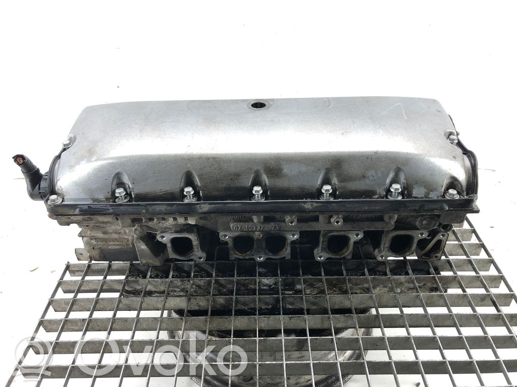 Volkswagen Phaeton Engine head 