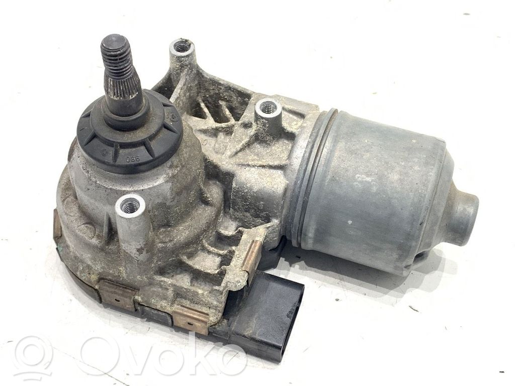 Ford Focus Front wiper linkage and motor 