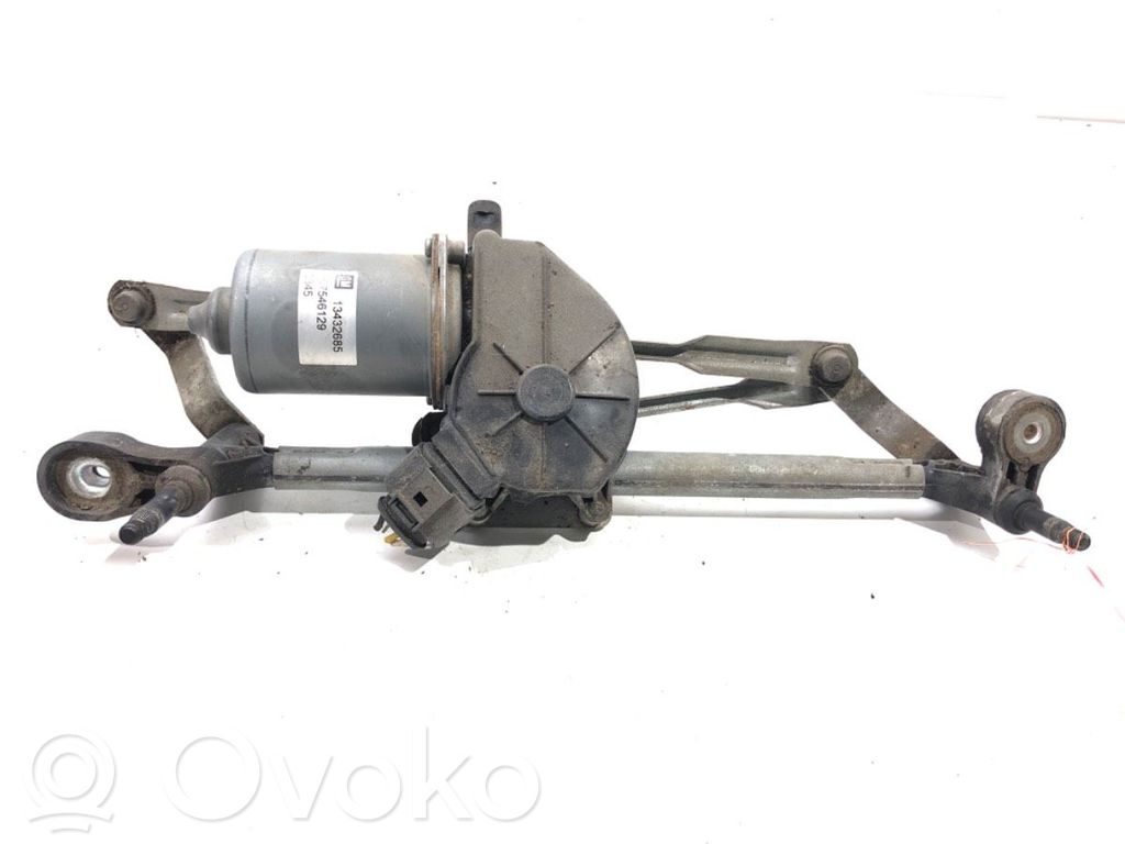 Opel Corsa E Front wiper linkage and motor 